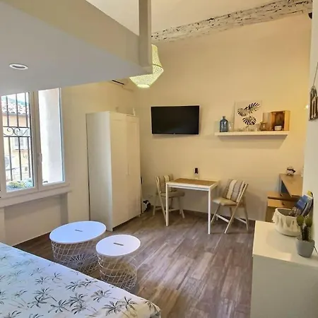 Studio Vieil Antibes Et Mezzanine Proche De La Mer Buitenkant foto